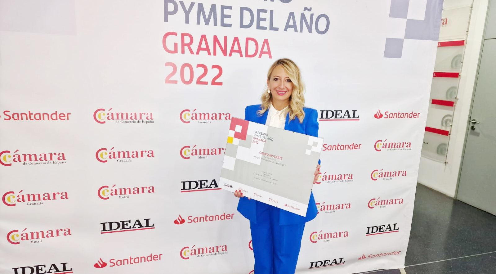 Grupo Musarte recibe el reconocimiento a la Formación y el Empleo en los Premios Pyme del Año.